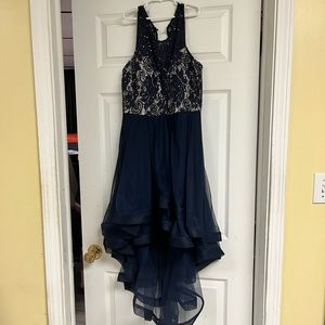 Women’s formal dress, size 7